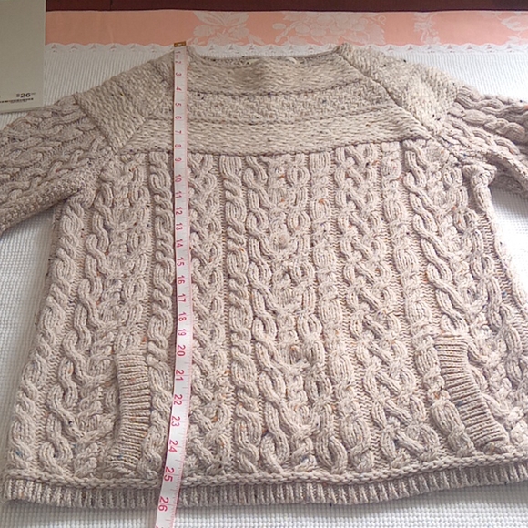 Aran Mor Sweater - Picture 9 of 14
